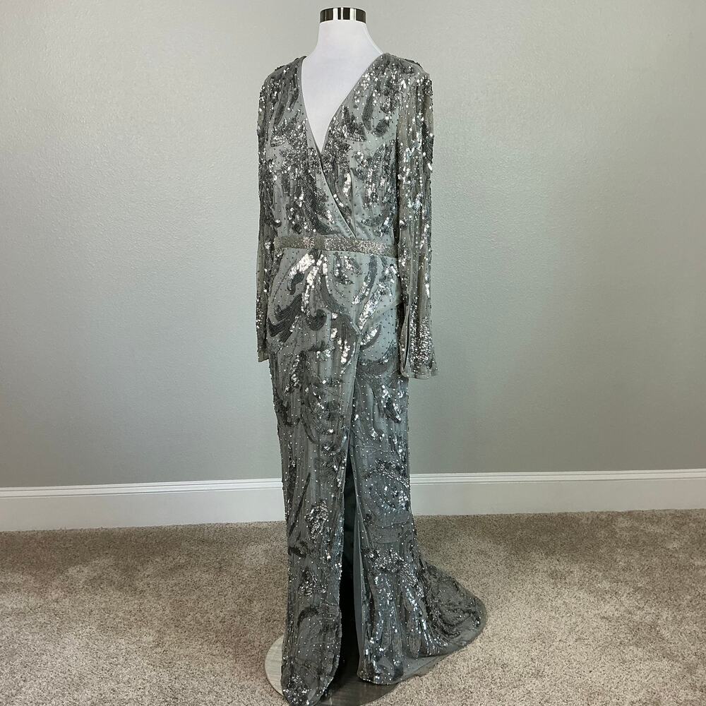 Mac Duggal 5222 Silver Evening Gown Sequined Long Sleeve A-Line Dress Size 12 - Picture 5 of 12